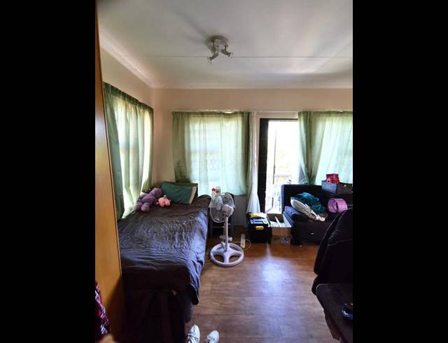 1 BEDROOM PROPERTY TO RENT IN DIE BULT